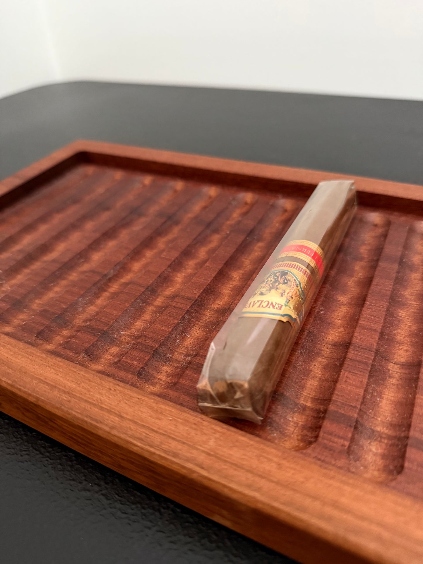 Large cigar tray