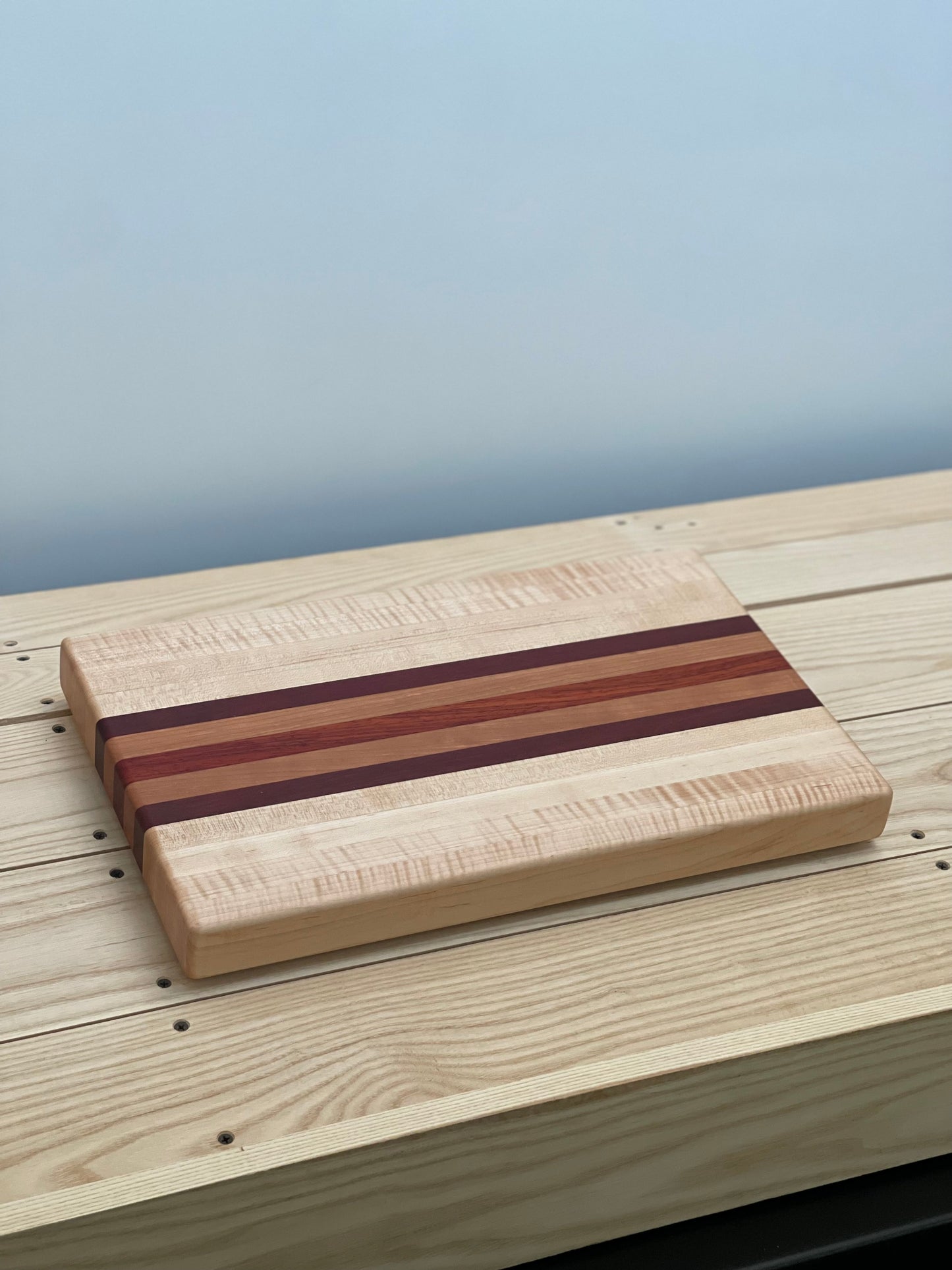 Curly Maple Edge grain cutting board