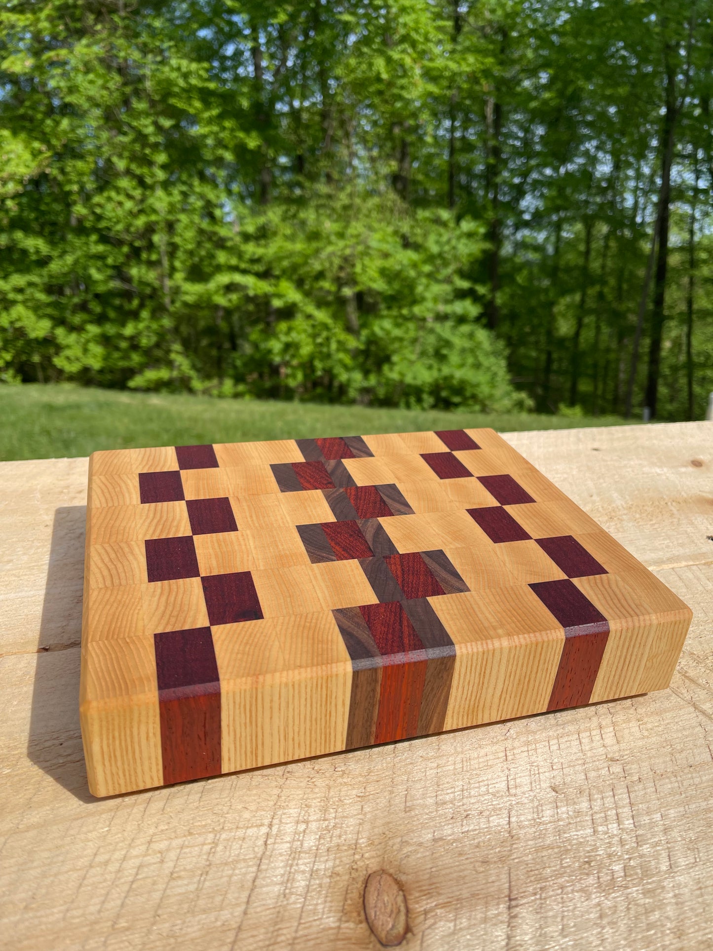 Mini-bar end grain cutting board